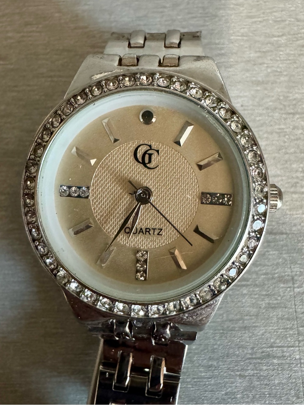 GC Guess Brand By Quartz Women’s Watch Silver